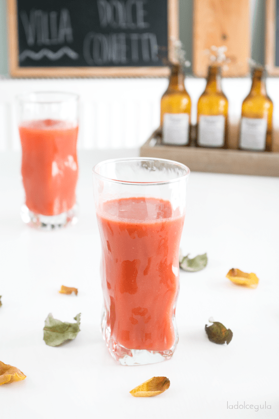 La-Dolce-Gula-Zumo-Pina-Znahoria-Frambuesas2