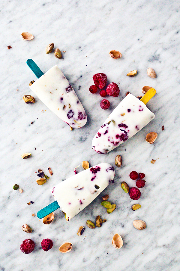 Polo-Yogur-frambuesa-pistacho