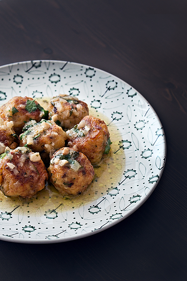 albondigas-merluza-salsa-verde-2