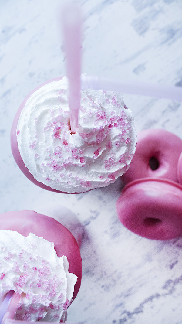 Pantera Rosa's Donuts Milkshake 2